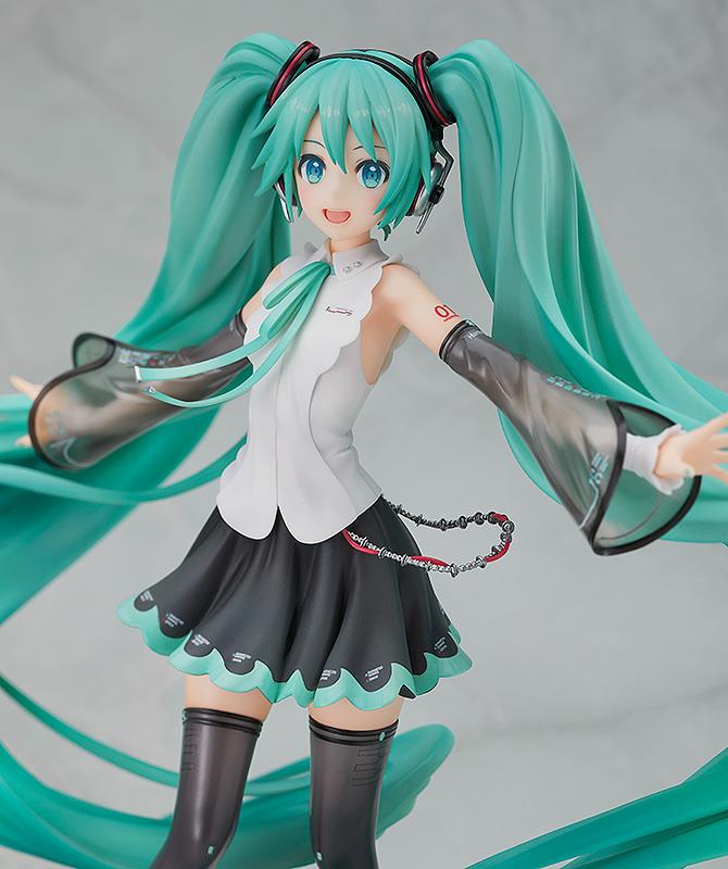 Vocaloid: Hatsune Miku NT 1/8 Scale Figurine