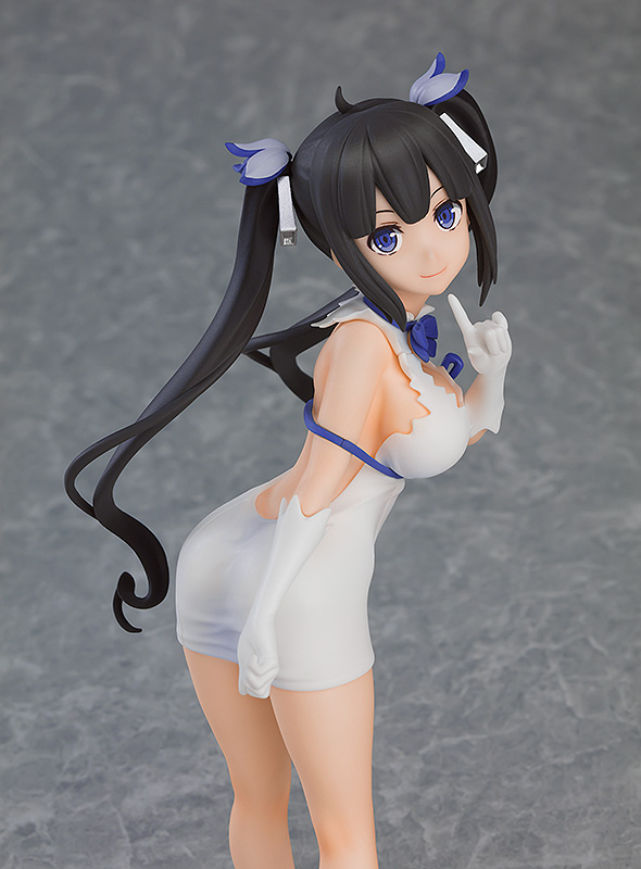 Is It Wrong to Try to Pick Up Girls in a Dungeon: Hestia POP UP PARADE Figurine