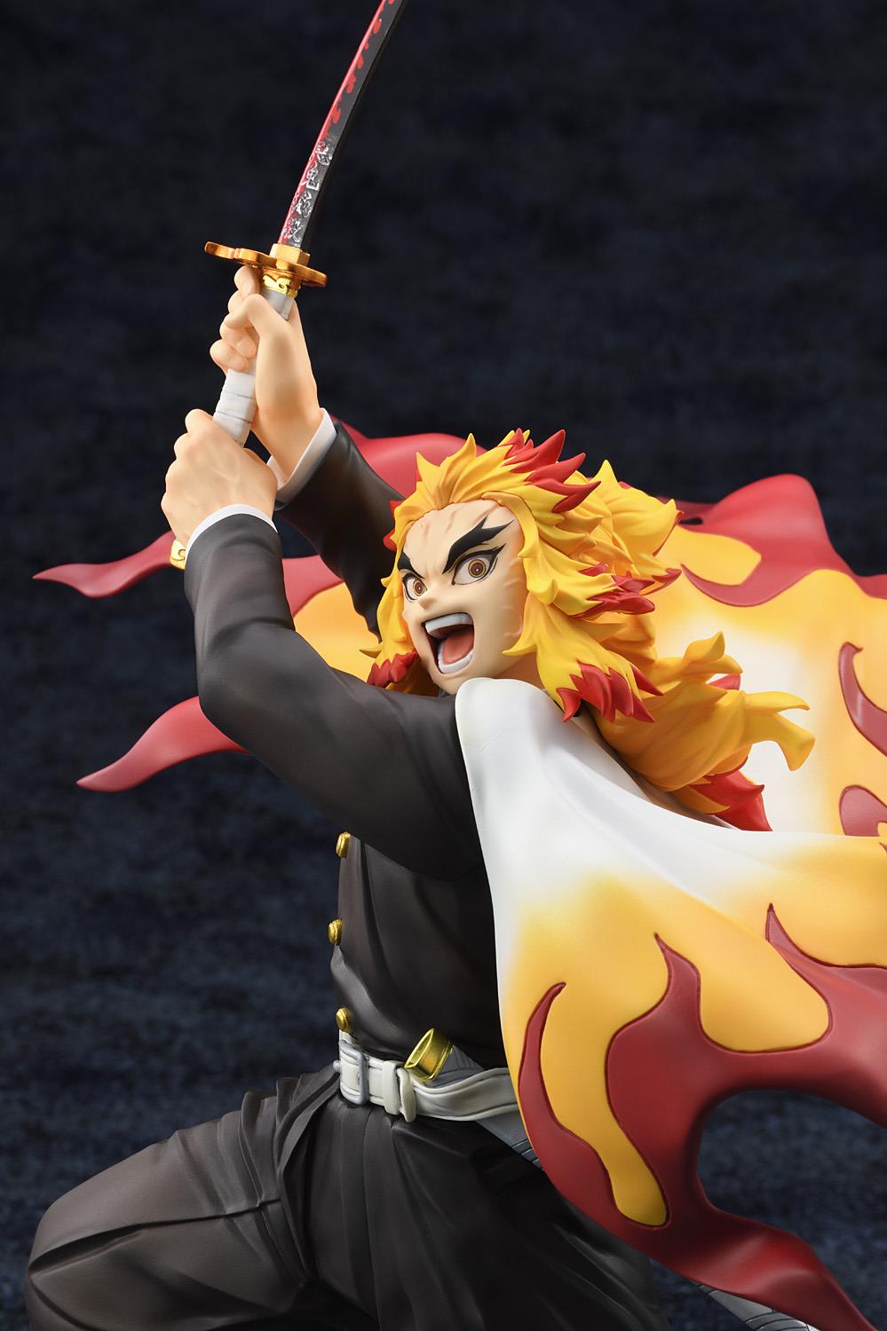 Demon Slayer: Kyojuro Rengoku 1/8 Scale Figurine