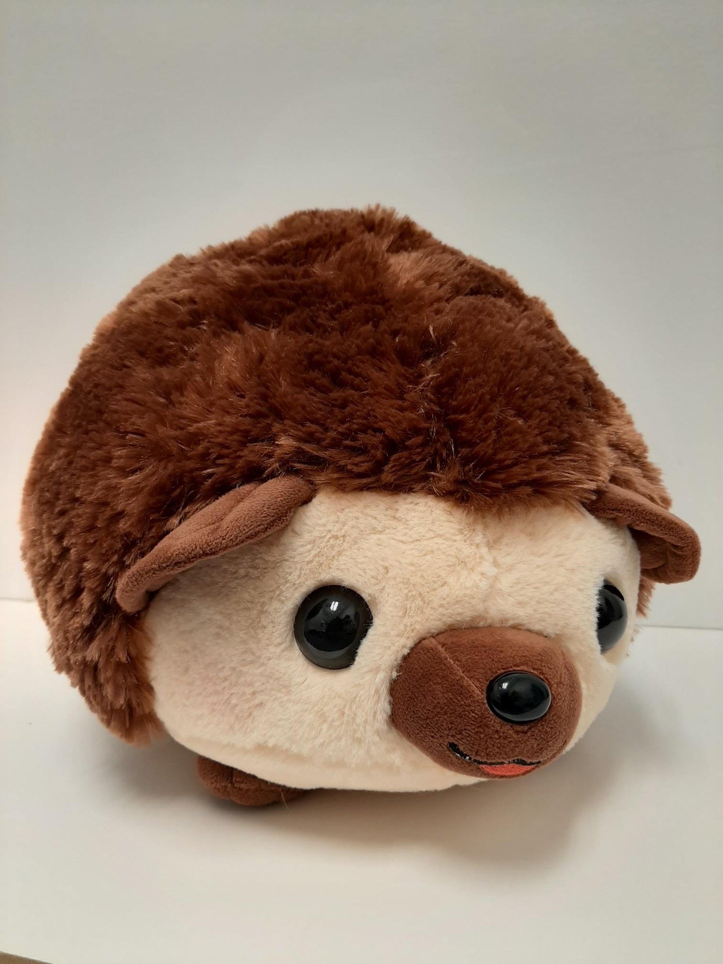 Amuse: Brown Hedgehog with Clover 16.5"