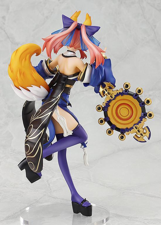 Fate/Extra: Caster 1/8 Scale Figurine (Re-Release)