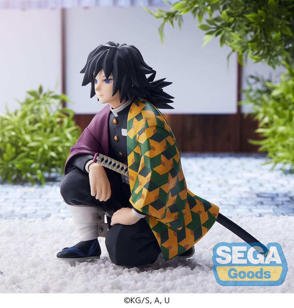 Demon Slayer: Tomioka Giyu Perching Figure -The Meeting of the Hashiras- Prize Figure