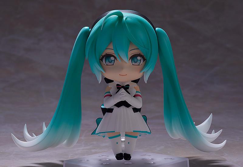 Vocaloid: 1039 Hatsune Miku 2018/2019 Symphony ver. Nendoroid