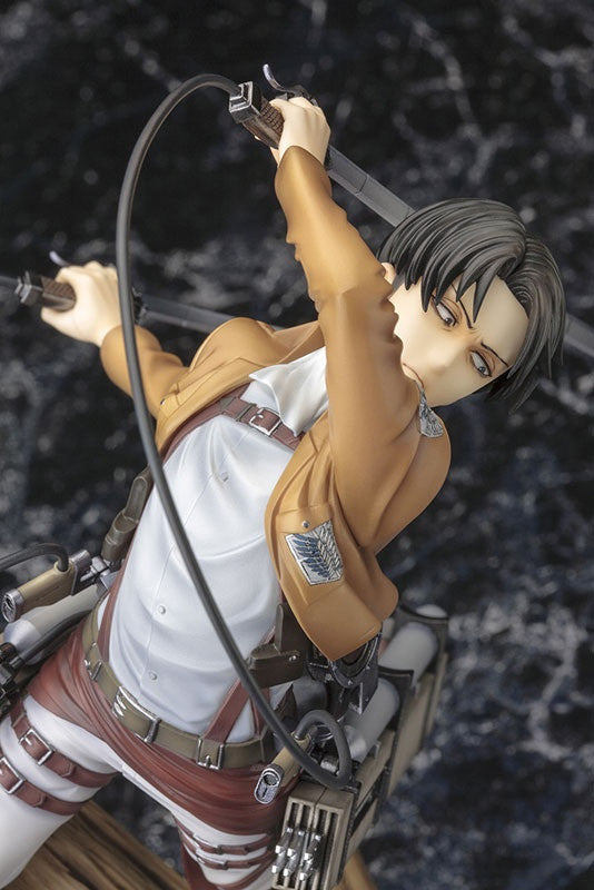 Attack on Titan: Levi ArtFXJ 1/8 Scale Figure