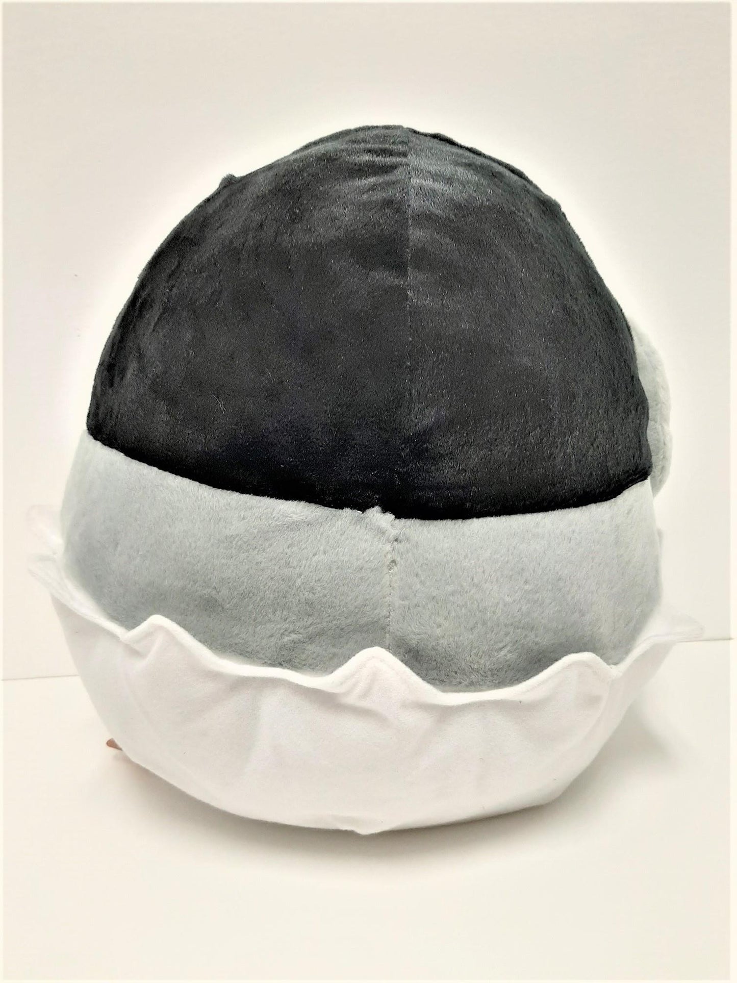 Amuse: Baby Pengiun in Shell 12" Plush