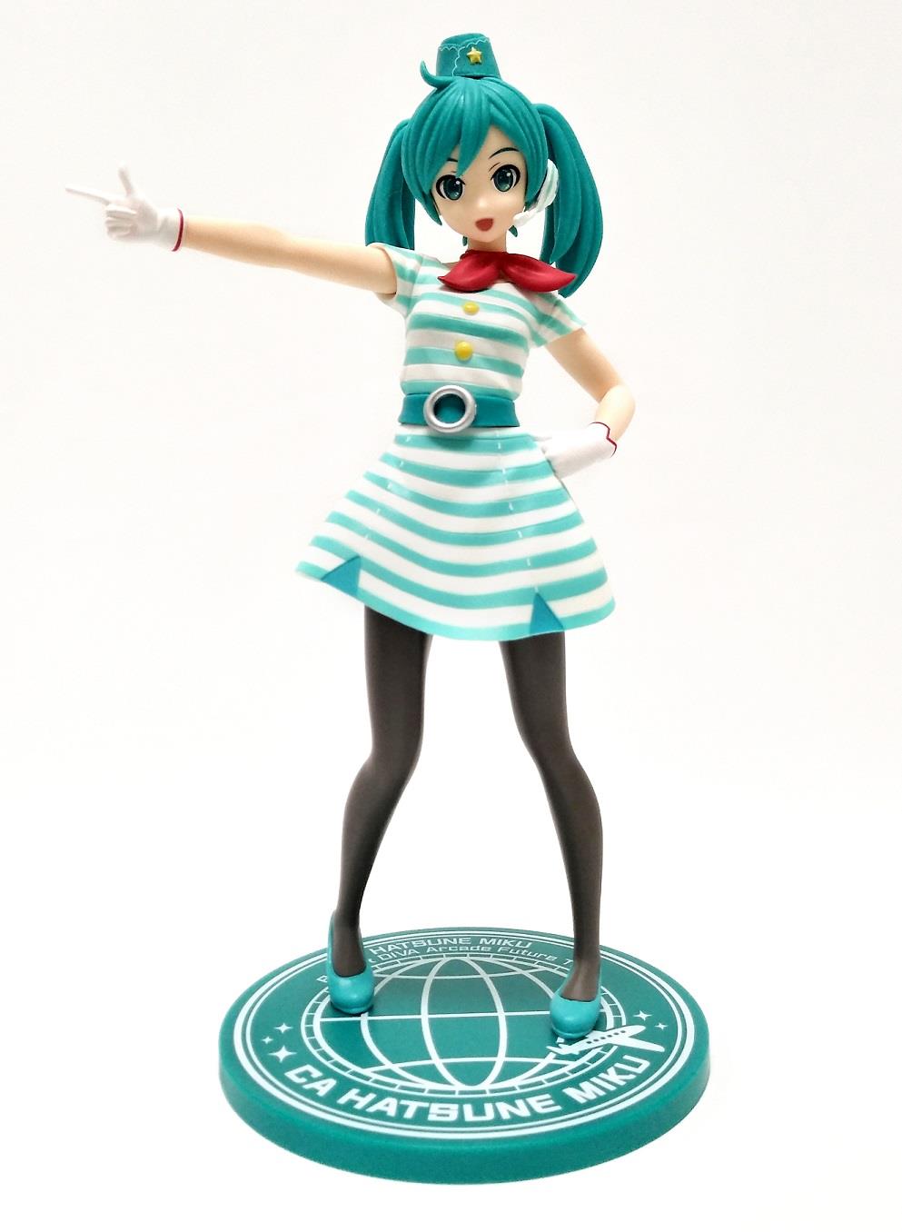 Vocaloid: CA Hatsune Miku 9" SPM Figure