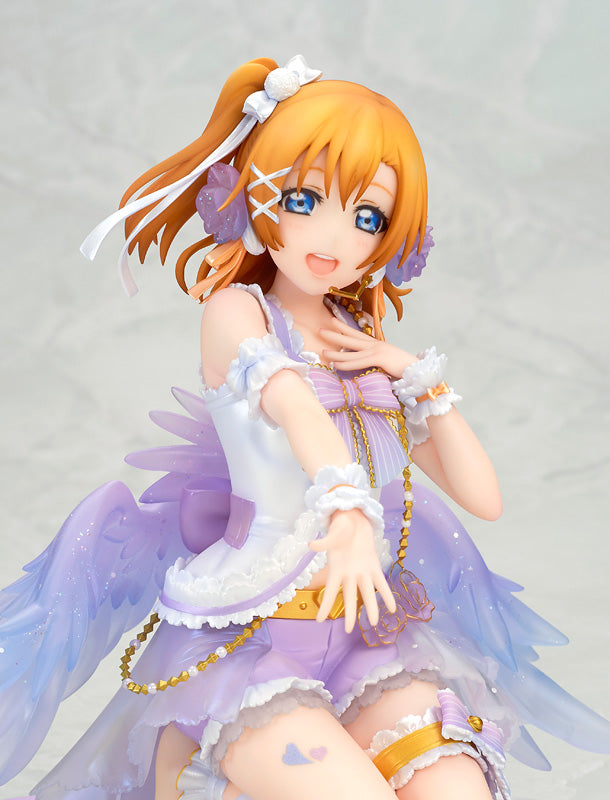 Love Live: Kosaka Honoka White Day 1/7 Scale Figurine