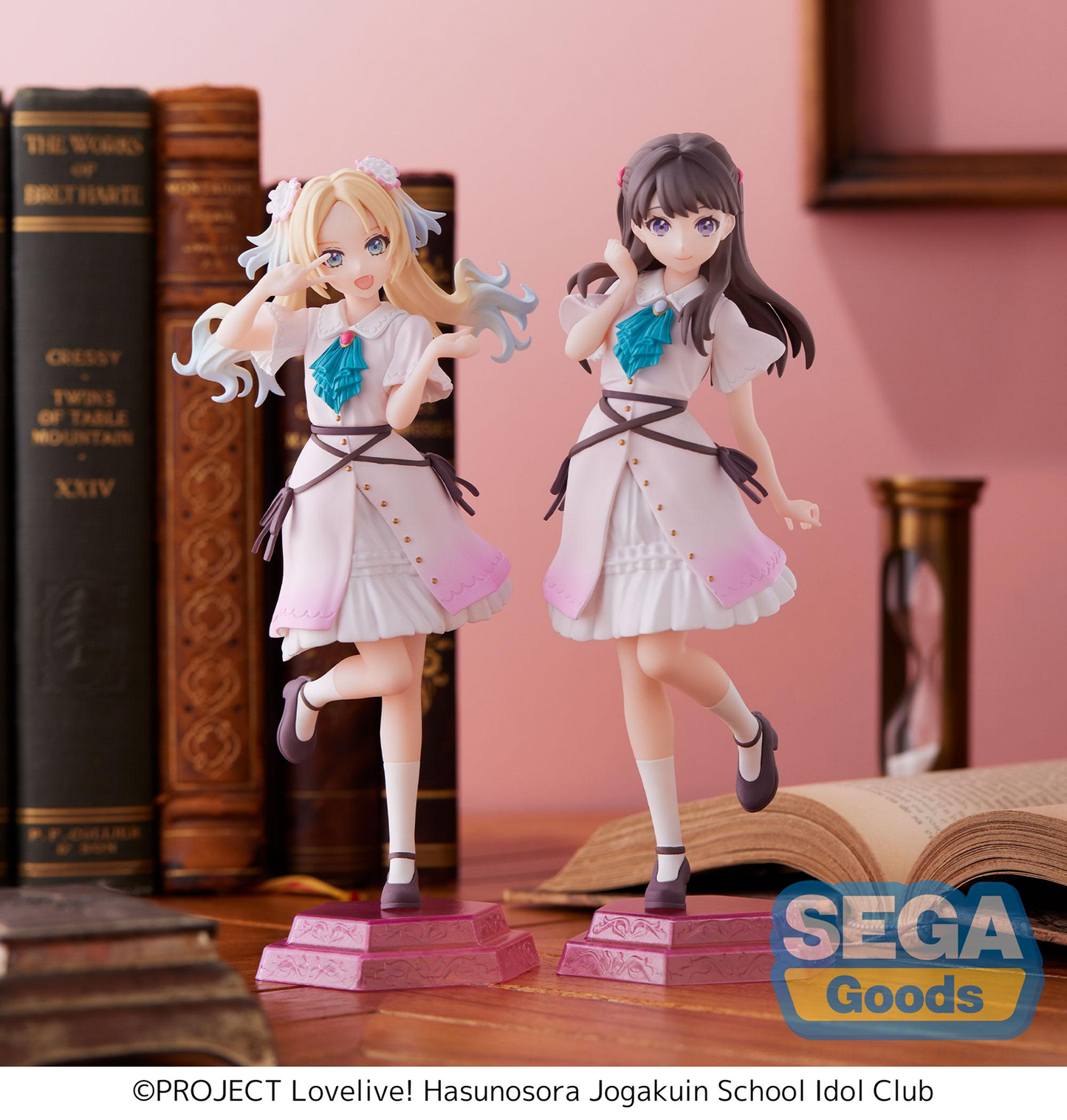 Love Live! Hasu no Sora Jogakuin School Idol Club: Megumi Fujishima Desktop x Decorate Prize Figure