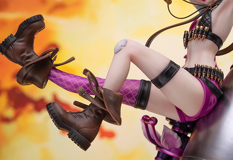 League of Legends: Jinx 1/7 Scale Figurine