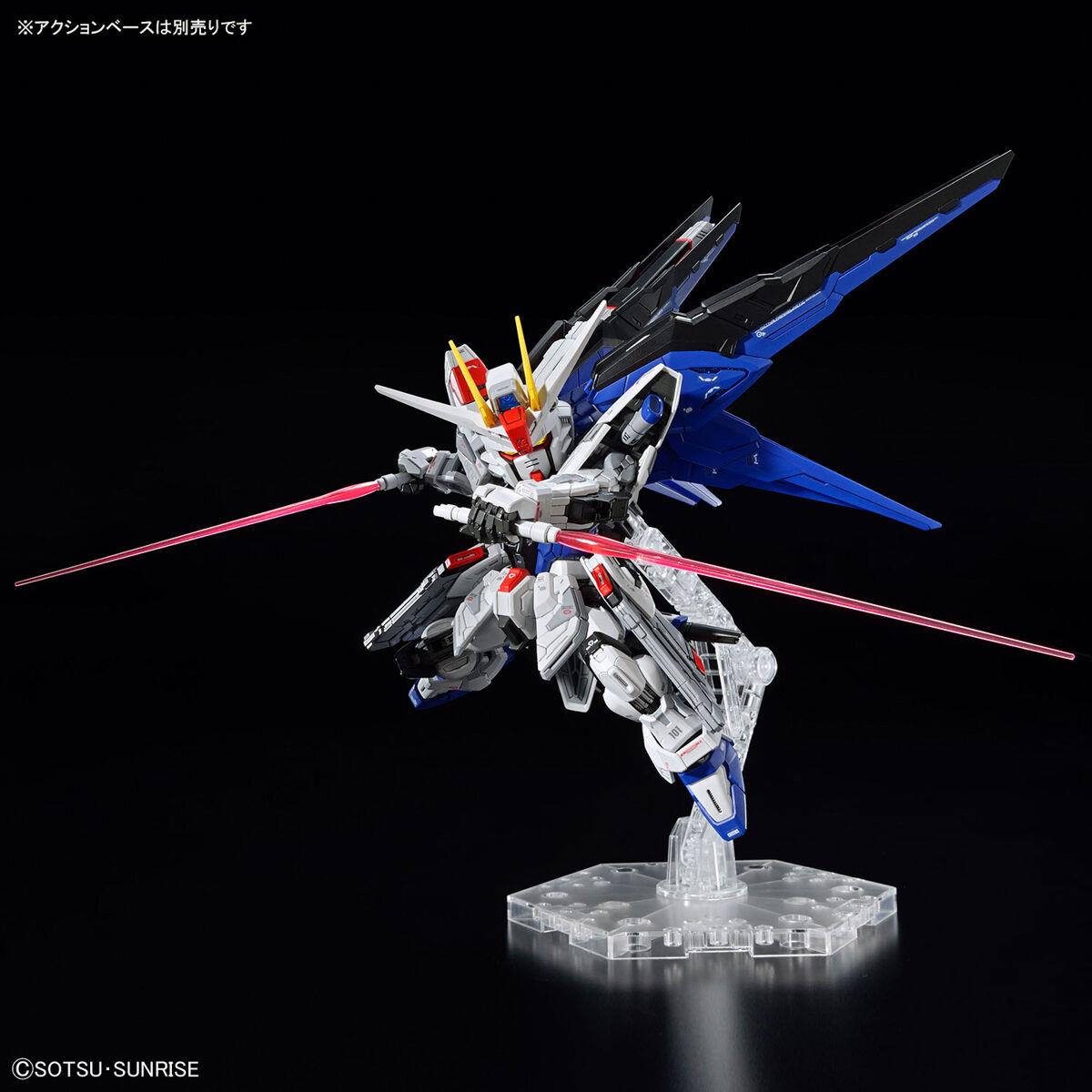 Gundam: Freedom Gundam MGSD Model