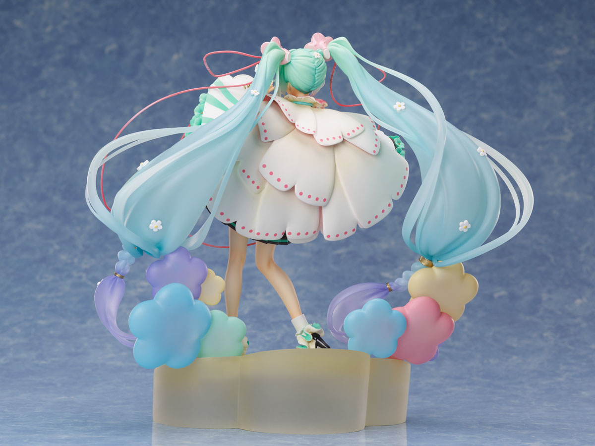Vocaloid: Hatsune Miku Magical Mirai 2021 Ver. 1/7 Scale Figurine