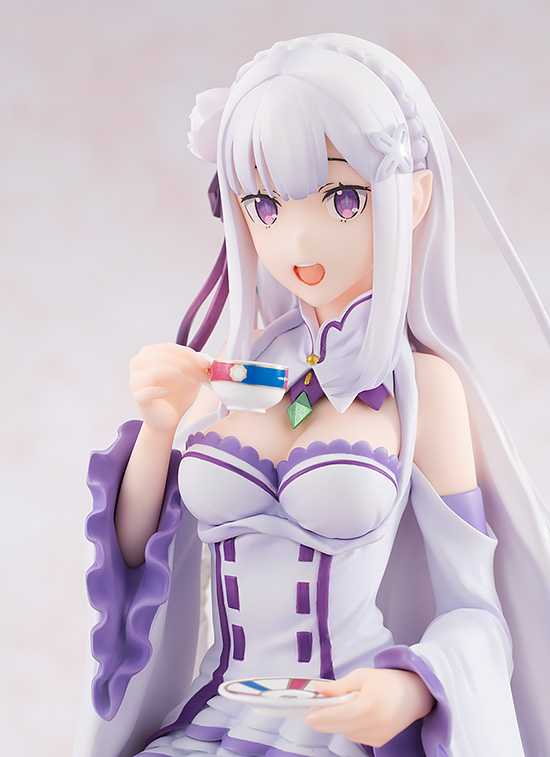 Re:Zero: Emilia Tea Party Ver. 1/7 Scale Figurine