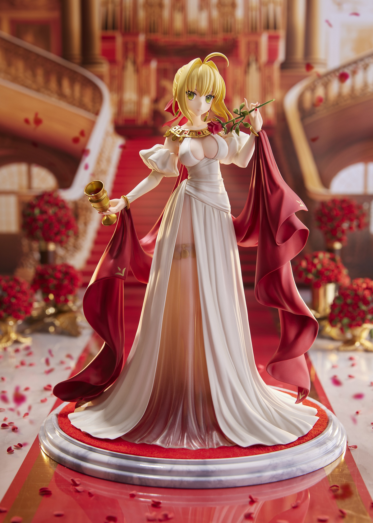 Fate/Grand Order: Saber/Nero Claudius -Venu's Silk Ver.- 1/7 Scale Figurine