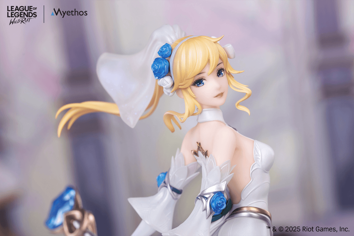 League of Legends: Crystal Rose Lux Gift+ 1/8 Scale Figurine