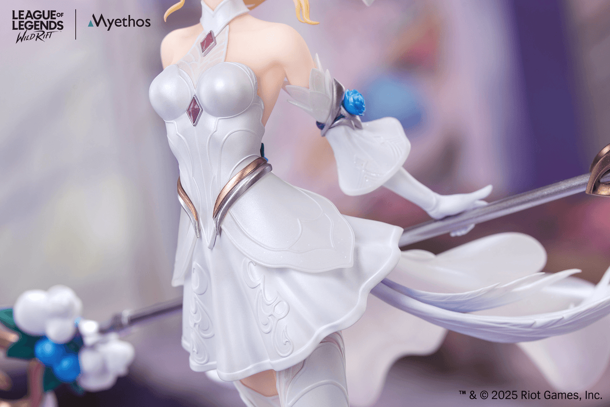 League of Legends: Crystal Rose Lux Gift+ 1/8 Scale Figurine