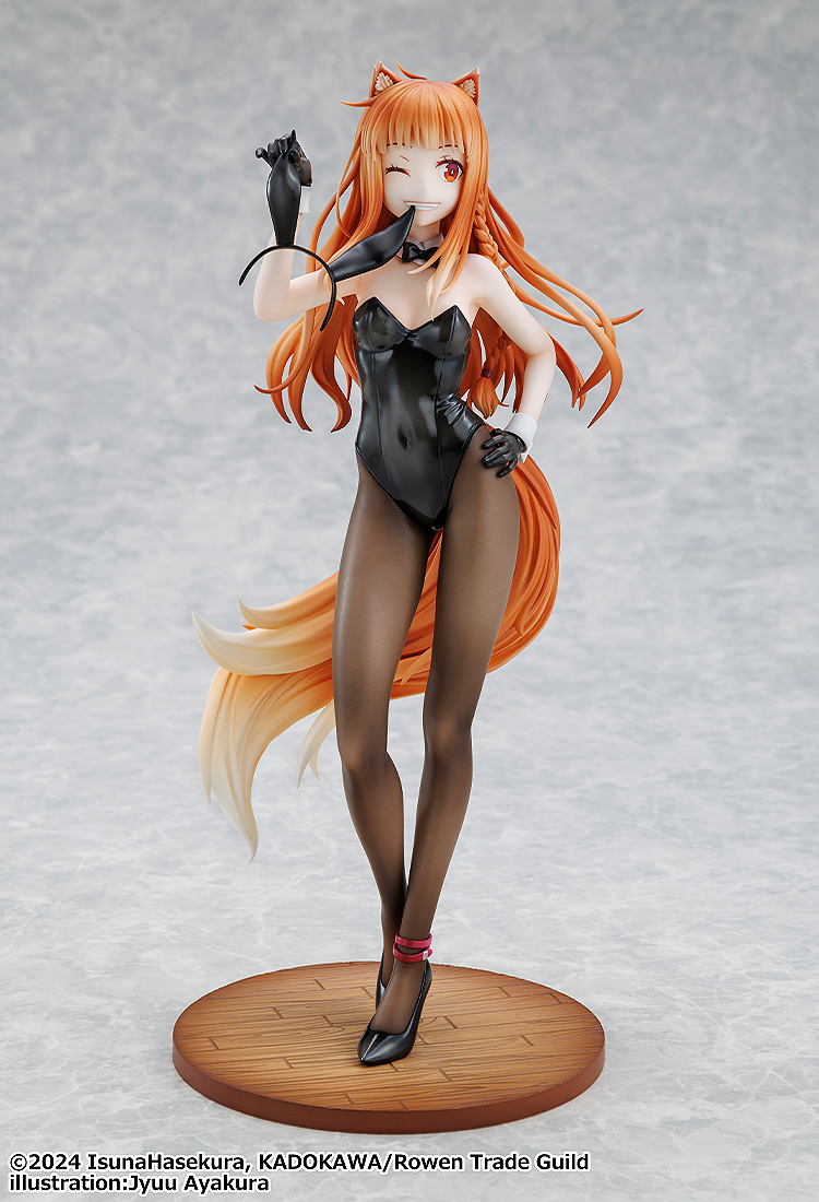 Spice and Wolf: Holo Light Novel Bunny Ver. 1/7 Scale Figurine