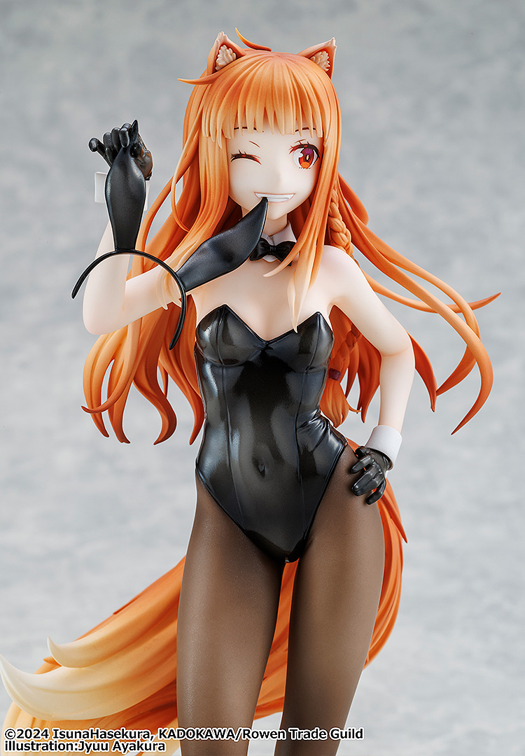 Spice and Wolf: Holo Light Novel Bunny Ver. 1/7 Scale Figurine