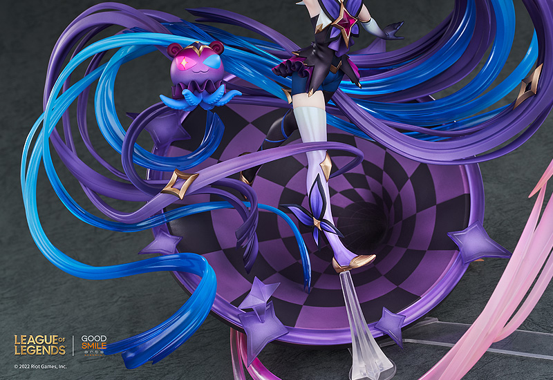 League of Legends: Star Guardian Zoe 1/7 Scale Figurine