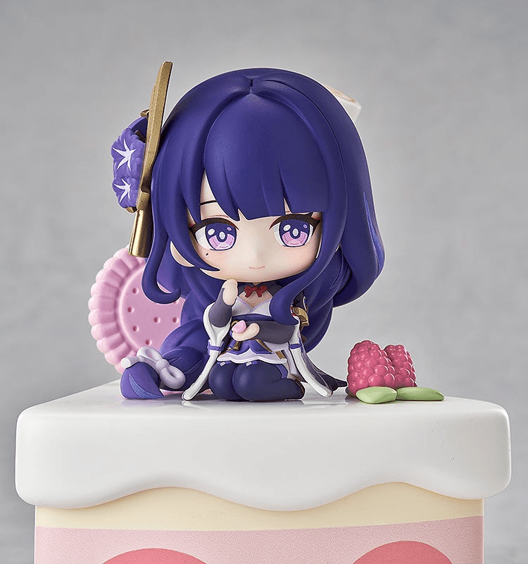 Genshin Impact: Raiden Shogun -Wondrous Travels Series- Chibi Figurine