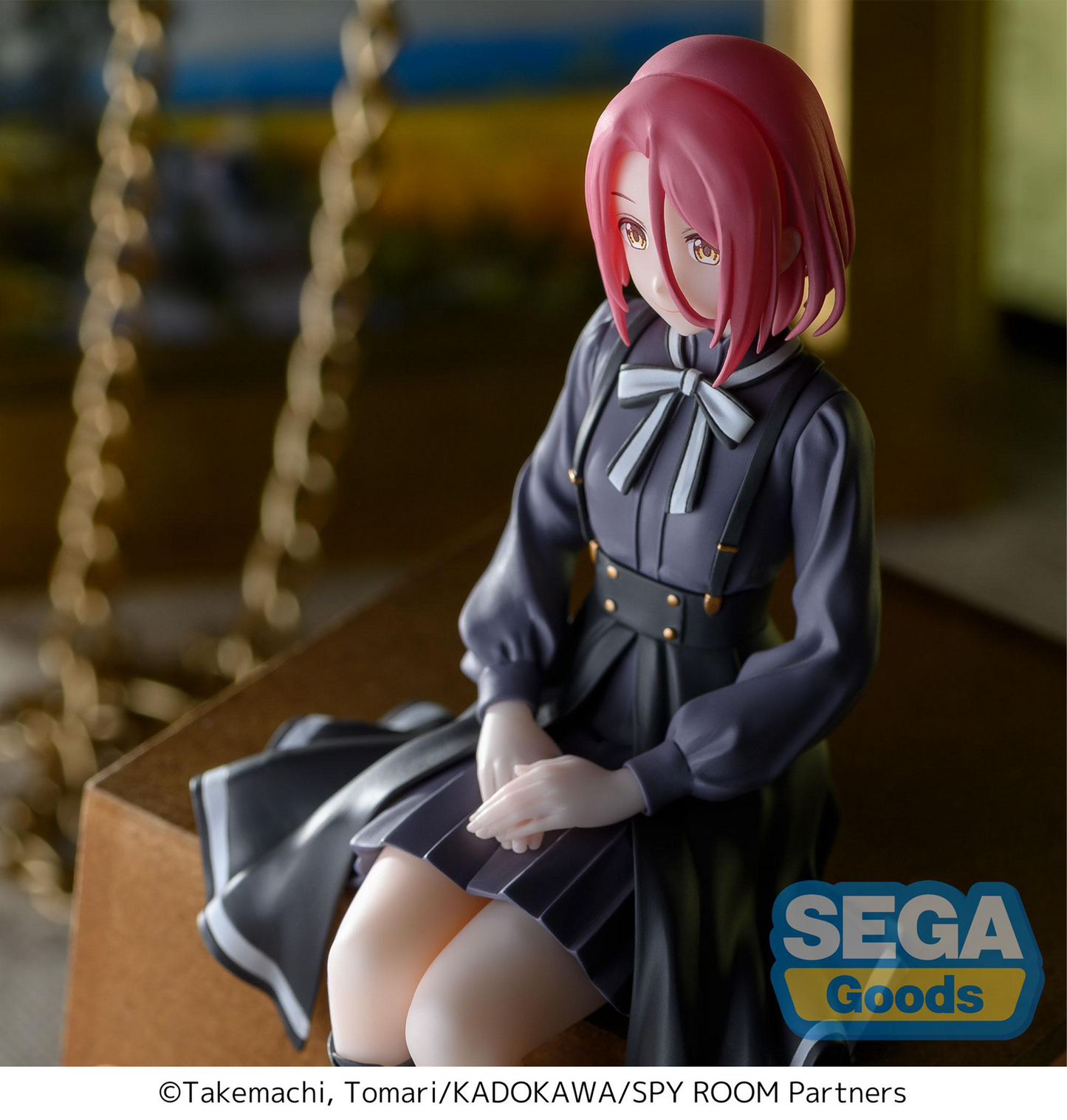 Spy Classroom: Grete Perching Prize Figure