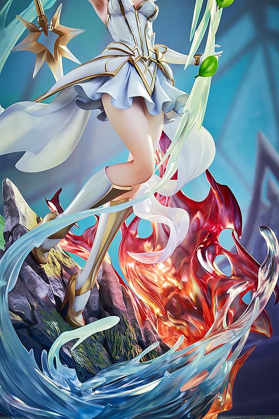 League of Legends: Elementalist Lux 1/7 Scale Figurine