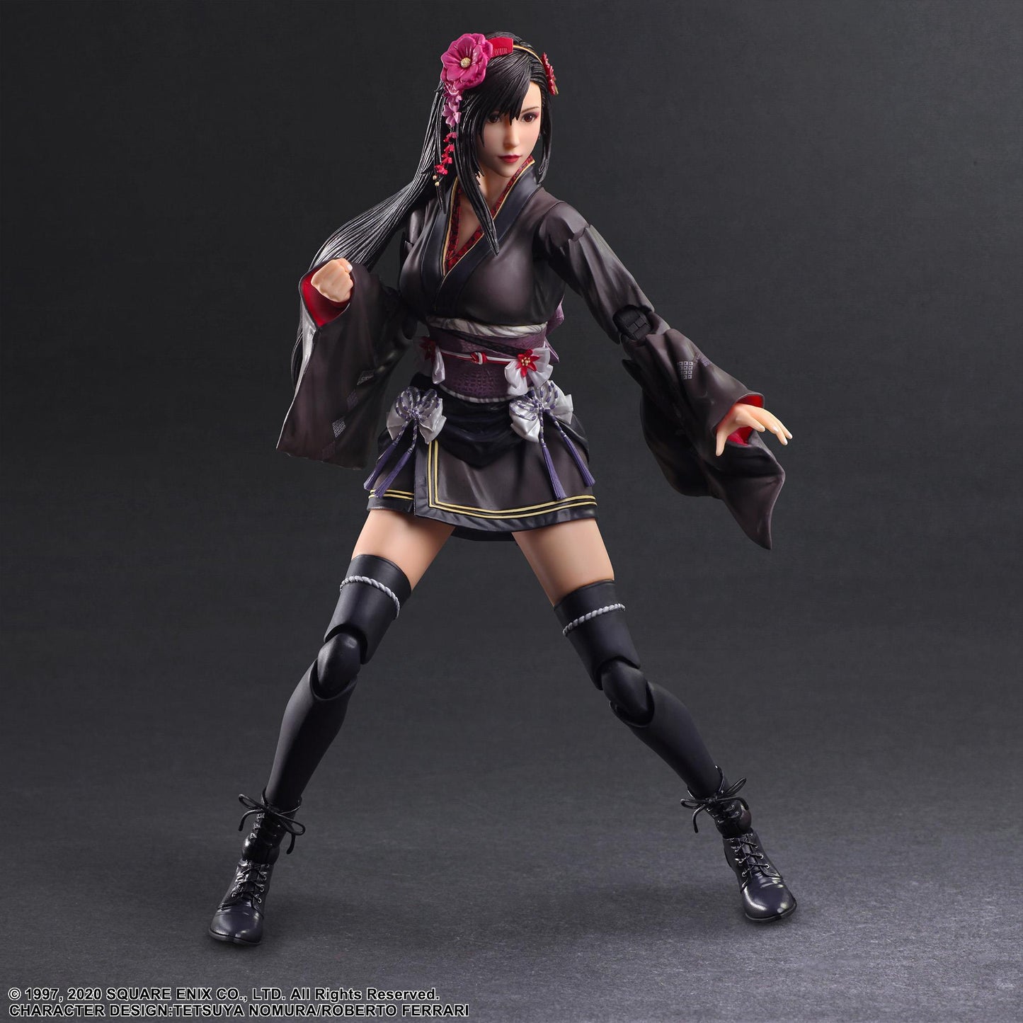 Final Fantasy VII: Tifa Lockhart -Exotic Dress Ver.- Play Arts Kai