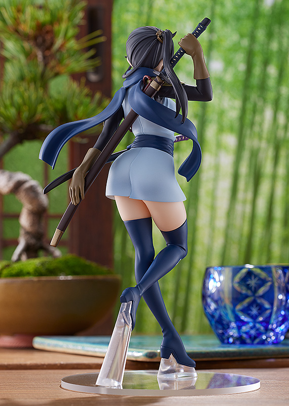 Is It Wrong to Try to Pick Up Girls in a Dungeon: Yamato Mikoto POP UP PARADE Figurine