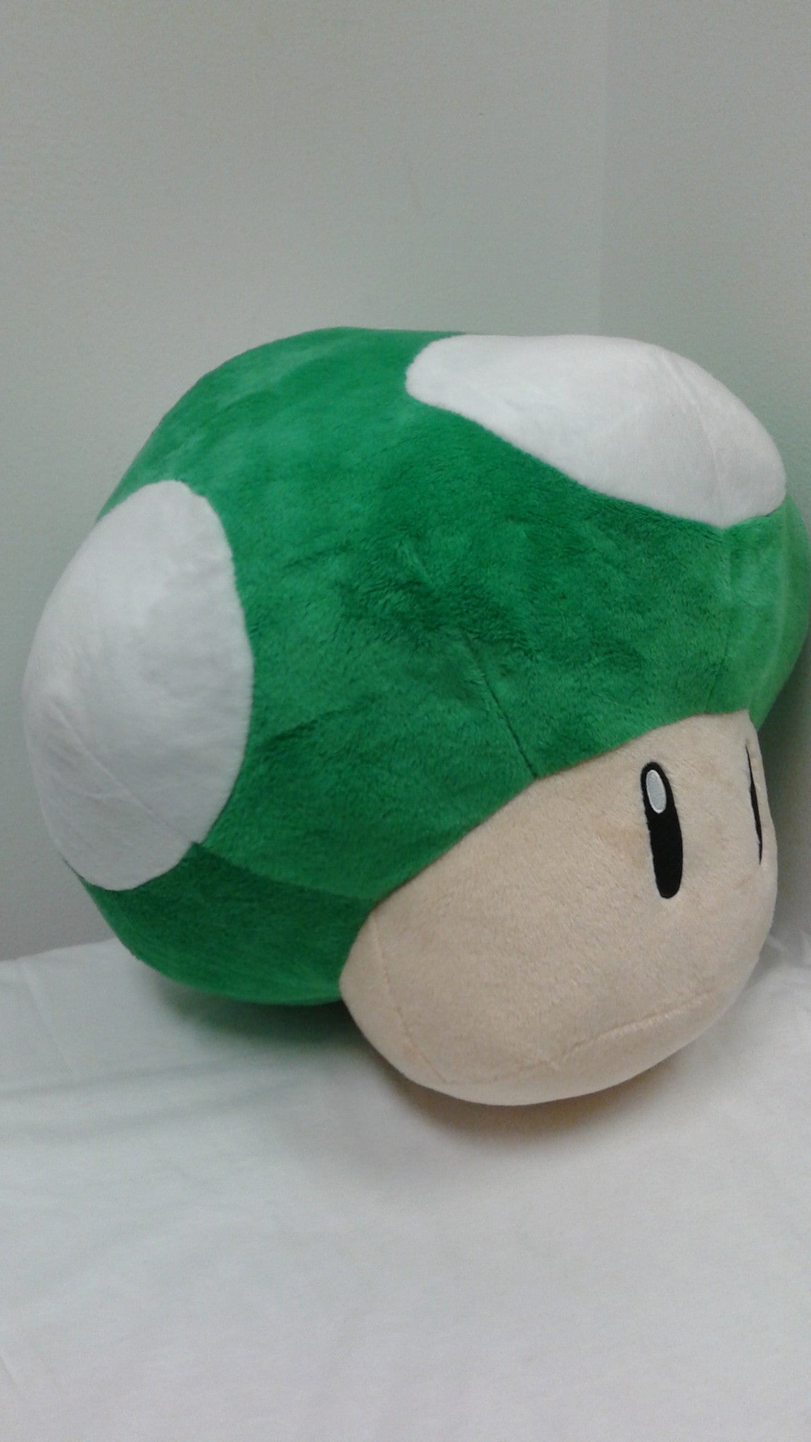 Super Mario Bros.: 1UP Mushroom Pillow