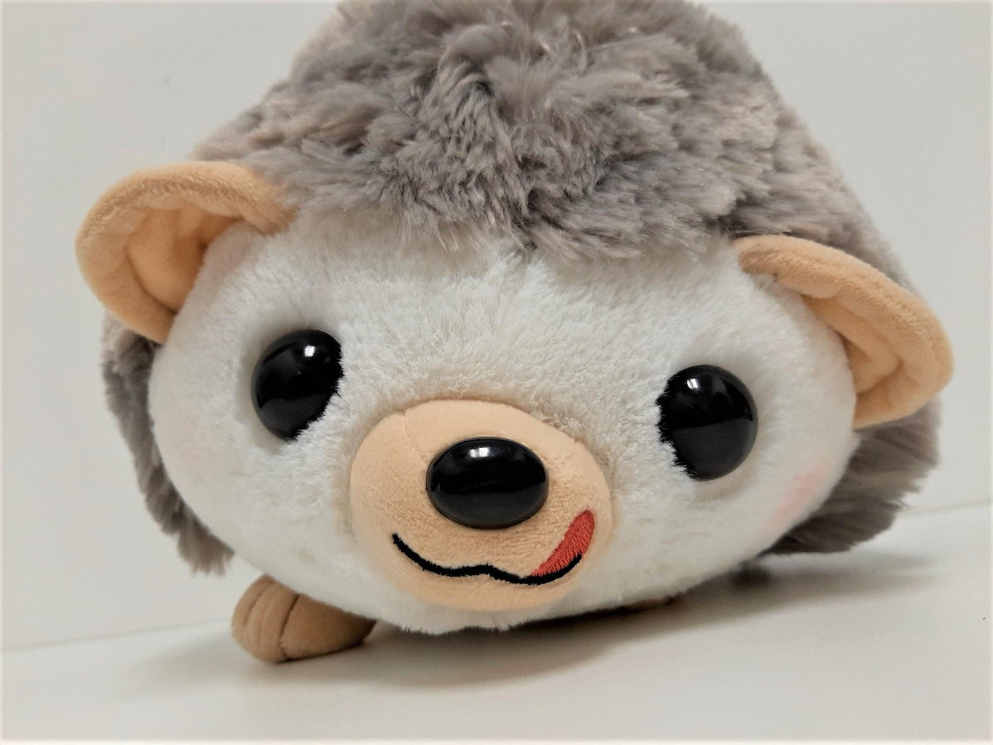 Amuse: Grey Hedgehog with Clover 12.5" Plush
