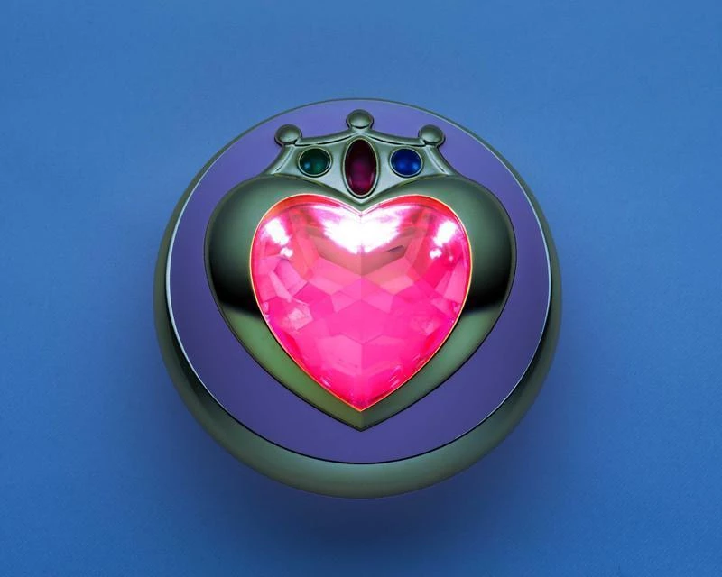 Sailor Moon: Sailor Chibi Moon Prism Heart Compact Proplica