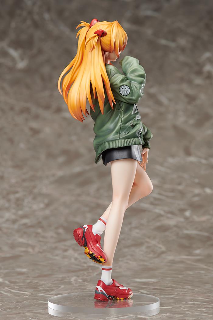 Evangelion: Asuka Langley Radio Eva ver. 1/7 Scale Figure