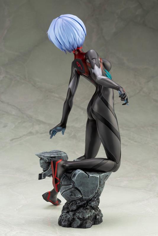 Evangelion: Ayanami Rei Plugsuit Ver. 1/6 Scale Figurine