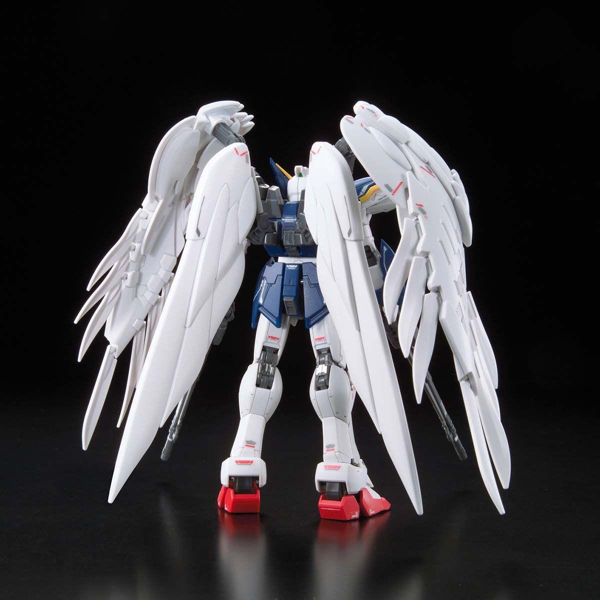 Gundam: Wing Gundam Zero EW RG Model