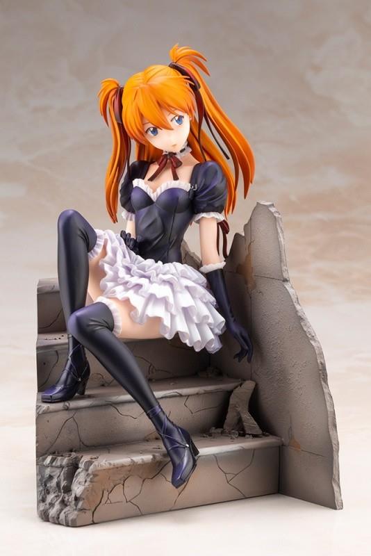 Evangelion: Asuka Gothic Lolita 1/7 Scale Figure