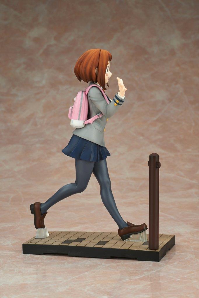 My Hero Academia: Uraraka Ochaco Uniform Ver. 1/8 Scale Figurine