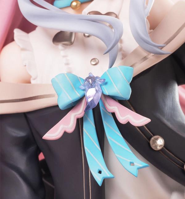 VTuber: Kagura Nana Artist Ver. 1/7 Scale Figure