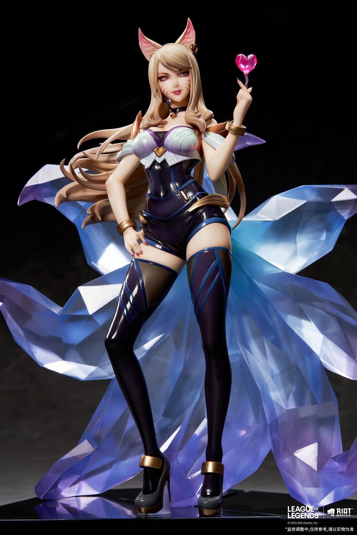 League of Legends: K/DA Ahri 1/7 Scale Figurine