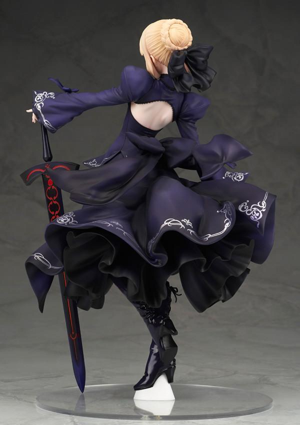 Fate/Grand Order: Saber Altria Pendragon Dress Ver. 1/7 Scale Figurine (Re-Release)