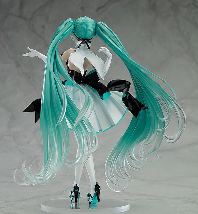 Vocaloid: Hatsune Miku 2019 Symphony Ver. 1/8 Scale Figurine