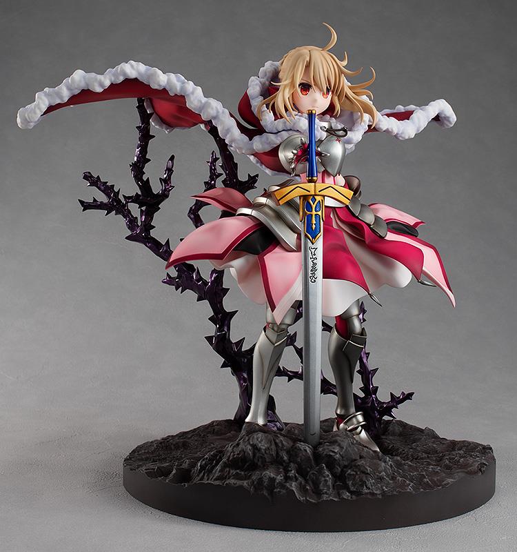 Fate/kaleid: Illyasviel von Einzbern: Saber/Altria ver. 1/7 Scale Figure