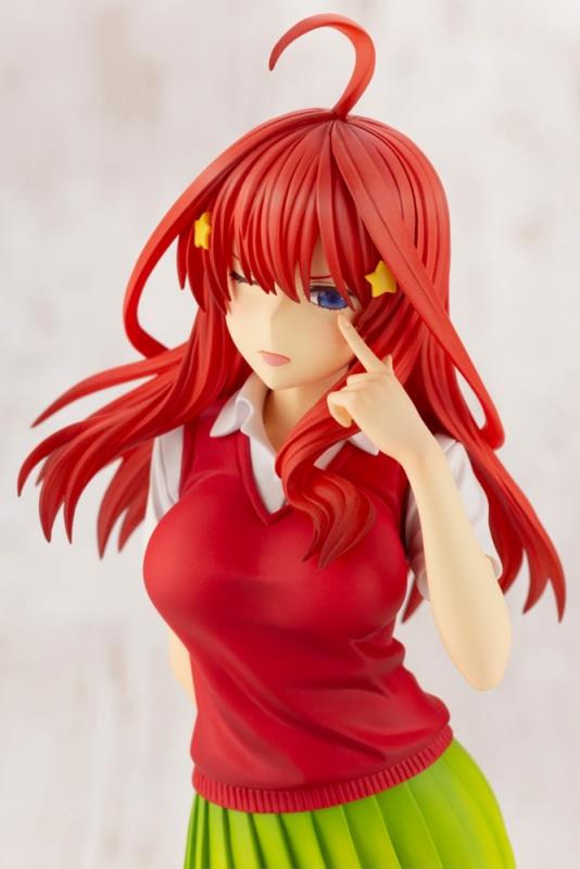 Quintessential Quintuplets: Itsuki 1/8 Scale Figurine