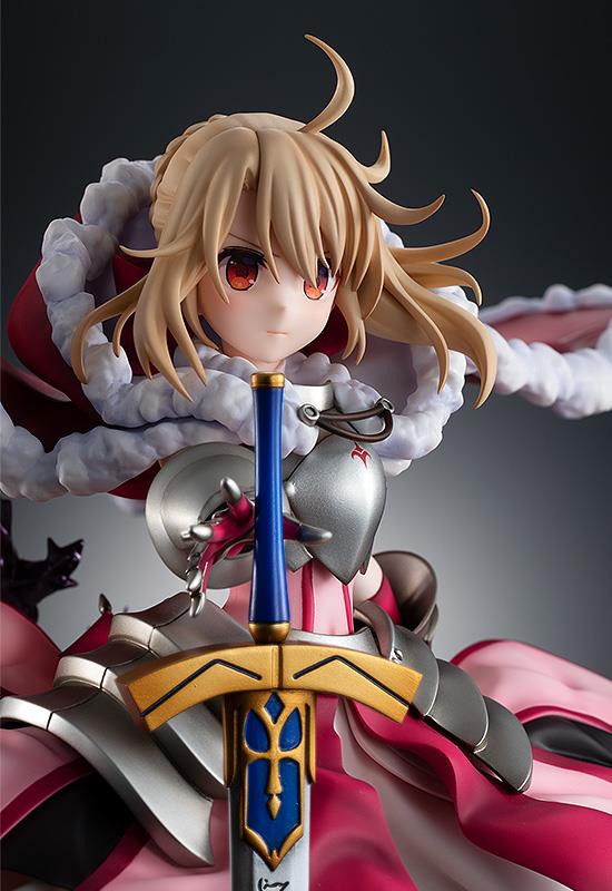 Fate/kaleid: Illyasviel von Einzbern: Saber/Altria ver. 1/7 Scale Figure