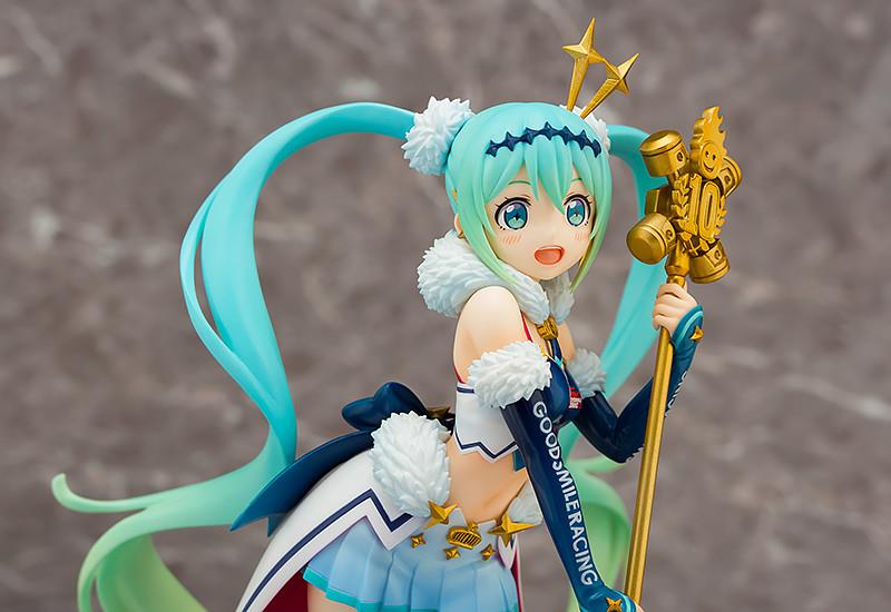 Vocaloid: Racing Miku 2018 Chellenging to the TOP 1/7 Scale Figure