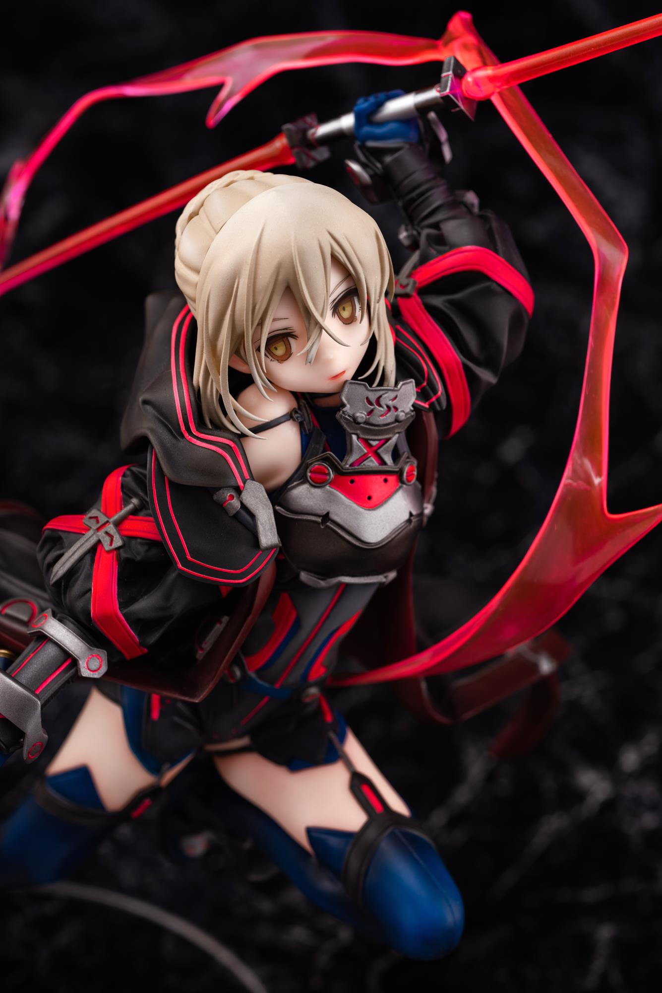 Fate/Grand Order: Mysterious Heroine X Alter 1/7 Scale Figurine