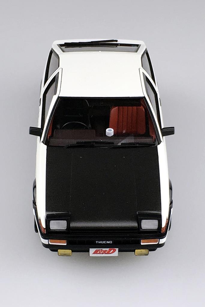 Initial D: Fujiwara Takumi AE86 TRUENO Project-D Ver. (Toyota) 1/24 Model Kit