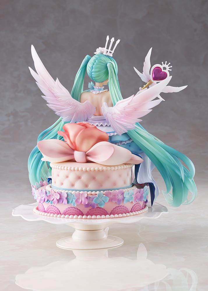 Vocaloid: Hatsune Miku Sweet Angel Ver. 1/7 Scale Figurine
