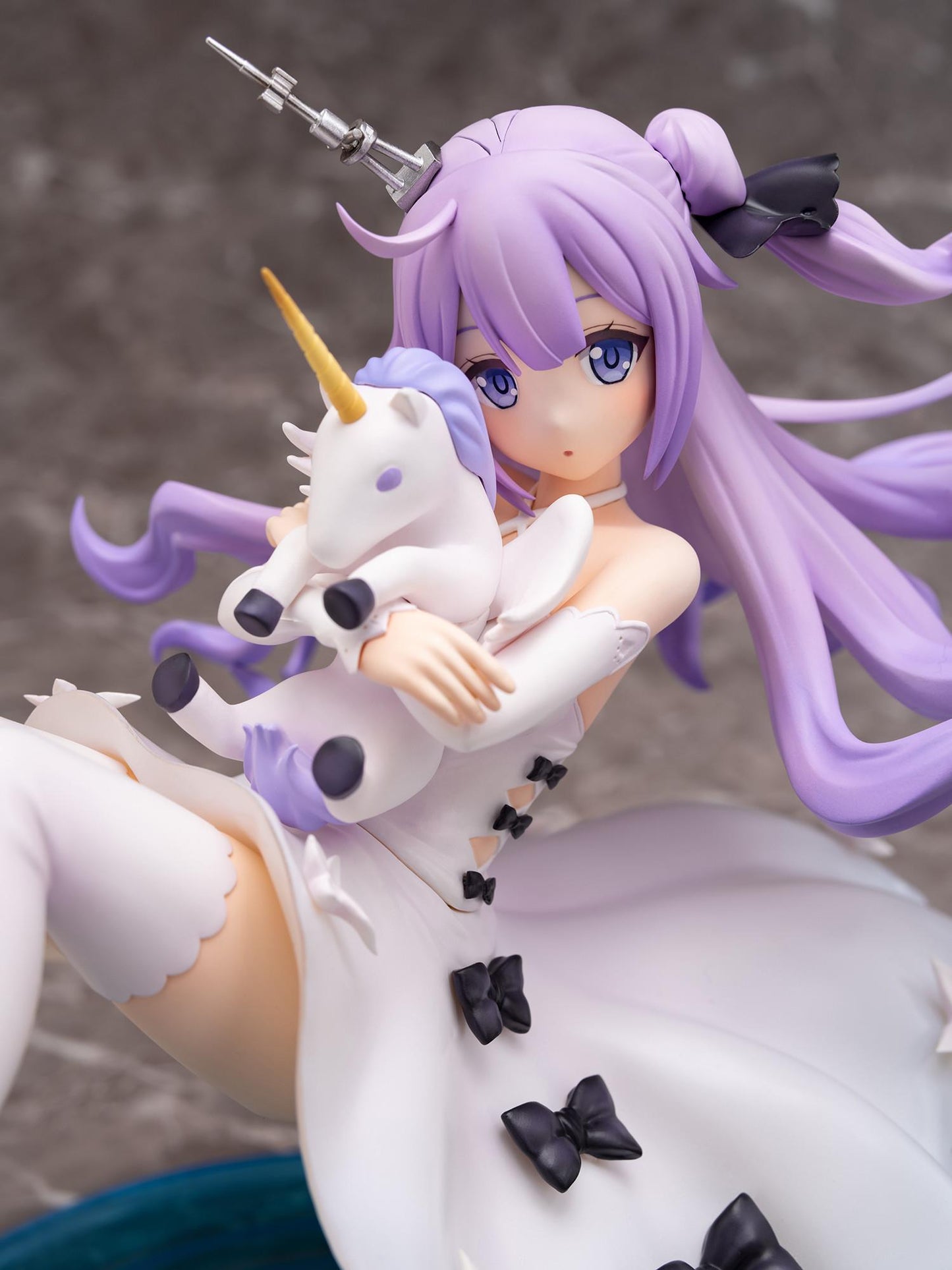 Azur Lane: Unicorn 1/7 PLUM Scale Figure
