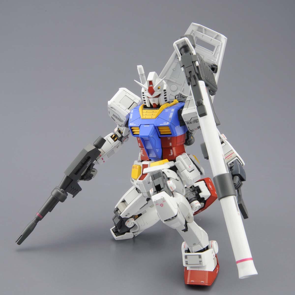 Gundam: RX-78-2 Gundam ver. 3.0 MG Model