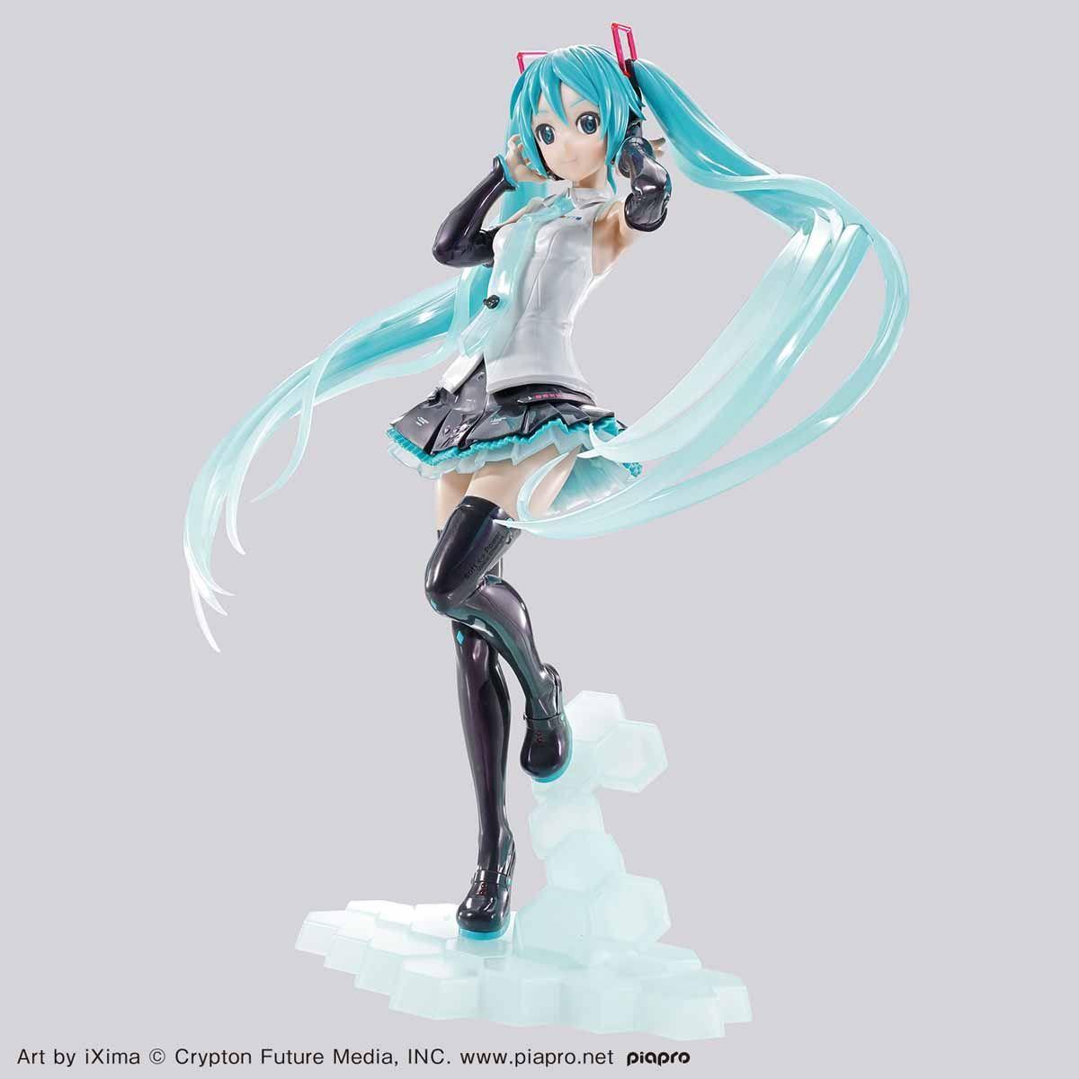 Vocaloid: Hatsune Miku V4X Figure-Rise LABO Model