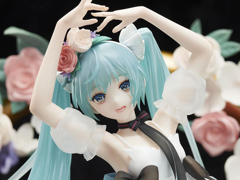 Vocaloid: Hatsune Miku Miku With You 2019 Ver. 1/7 Scale Figurine